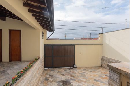 Garagem de casa à venda com 3 quartos, 250m² em Jardim dos Oliveiras, Campinas