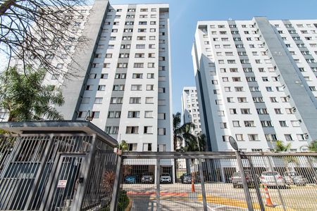 Apartamento para alugar com 51m², 2 quartos e 1 vaga Apartamento para alugar com 51m², 2 quartos e 1 vagaFachada