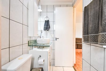 Apartamento para alugar com 51m², 2 quartos e 1 vaga Apartamento para alugar com 51m², 2 quartos e 1 vagaBanheiro