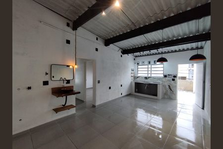 Casa para alugar com 120m², 1 quarto e 1 vaga Casa para alugar com 120m², 1 quarto e 1 vagaCozinha - Armários