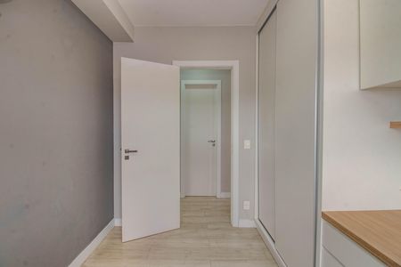 Quarto de apartamento para alugar com 2 quartos, 62m² em Navegantes, Porto Alegre