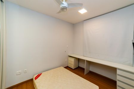 Quarto de apartamento para alugar com 1 quarto, 70m² em Funcionários, Belo Horizonte