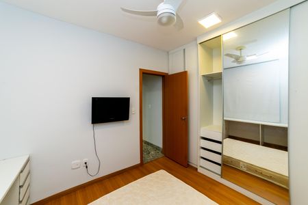 Quarto de apartamento para alugar com 1 quarto, 70m² em Funcionários, Belo Horizonte