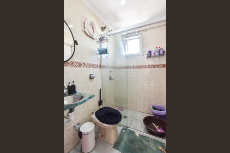 Apartamento à venda com 75m², 2 quartos e 1 vaga Apartamento à venda com 75m², 2 quartos e 1 vagaBanheiro social