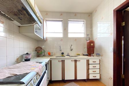 Cozinha de apartamento à venda com 4 quartos, 119m² em União, Belo Horizonte