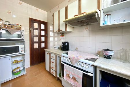 Apartamento à venda com 119m², 4 quartos e 3 vagasCozinha