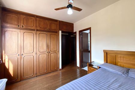 Apartamento à venda com 119m², 4 quartos e 3 vagasSuite 1