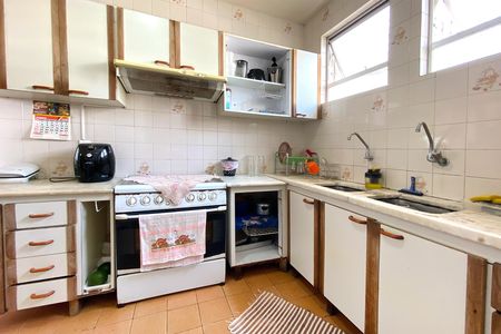 Cozinha de apartamento à venda com 4 quartos, 119m² em União, Belo Horizonte