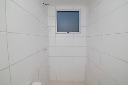 Apartamento para alugar com 54m², 2 quartos e 1 vaga Apartamento para alugar com 54m², 2 quartos e 1 vagaBanheiro do Quarto 2 Suíte
