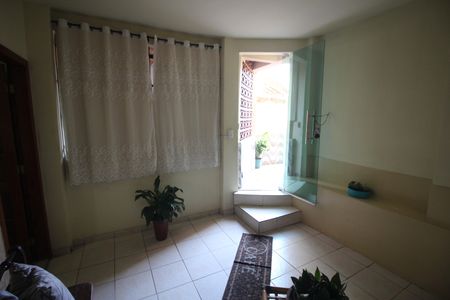 Casa para alugar com 354m², 3 quartos e 1 vagaSala