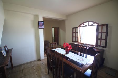 Casa para alugar com 354m², 3 quartos e 1 vagaSala