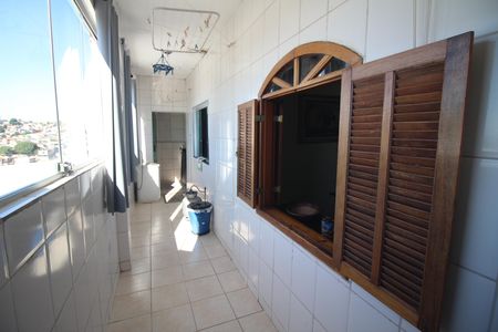 Casa para alugar com 354m², 3 quartos e 1 vagaÁrea de Serviço