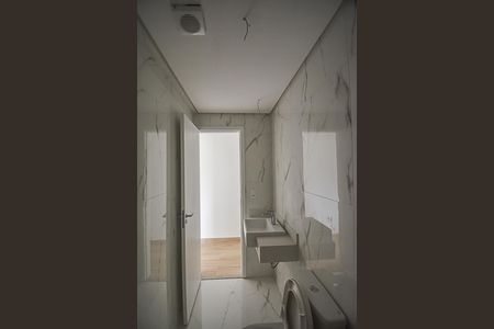 Apartamento à venda com 60m², 2 quartos e 1 vaga Apartamento à venda com 60m², 2 quartos e 1 vagaBanheiro