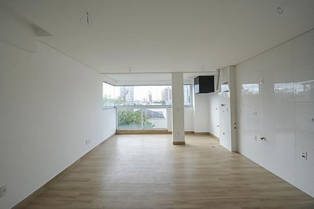 Apartamento à venda com 60m², 2 quartos e 1 vaga Apartamento à venda com 60m², 2 quartos e 1 vagaSala/Cozinha/Área de Serviço