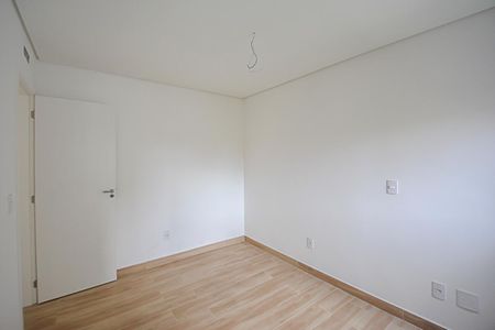 Apartamento à venda com 60m², 2 quartos e 1 vaga Apartamento à venda com 60m², 2 quartos e 1 vagaQuarto Suíte