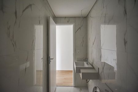 Apartamento à venda com 60m², 2 quartos e 1 vaga Apartamento à venda com 60m², 2 quartos e 1 vagaBanheiro