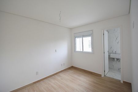 Apartamento à venda com 60m², 2 quartos e 1 vaga Apartamento à venda com 60m², 2 quartos e 1 vagaQuarto Suíte