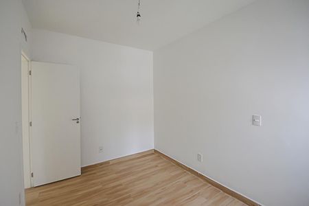 Apartamento à venda com 74m², 3 quartos e 2 vagas Apartamento à venda com 74m², 3 quartos e 2 vagasQuarto Suíte