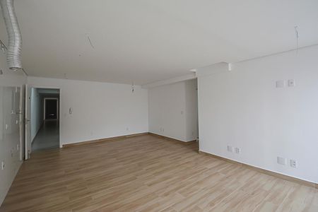 Apartamento à venda com 74m², 3 quartos e 2 vagas Apartamento à venda com 74m², 3 quartos e 2 vagasSala/Cozinha/Área de Serviço