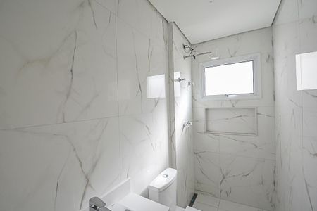 Apartamento à venda com 74m², 3 quartos e 2 vagas Apartamento à venda com 74m², 3 quartos e 2 vagasBanheiro