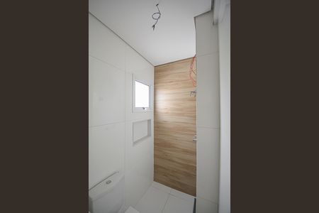 Apartamento à venda com 74m², 3 quartos e 2 vagas Apartamento à venda com 74m², 3 quartos e 2 vagasBanheiro da Suíte