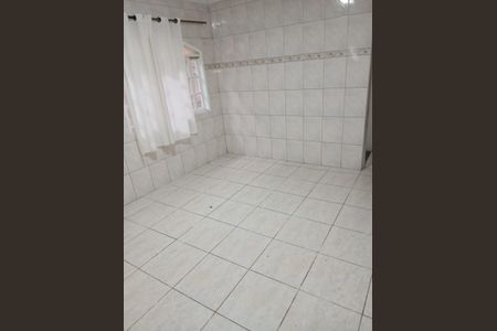 Foto 06 de casa à venda com 6 quartos, 240m² em Vila Uniao (Zona Leste), São Paulo