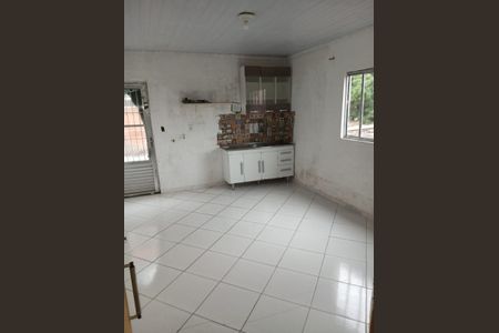 Foto 12 de casa à venda com 6 quartos, 240m² em Vila Uniao (Zona Leste), São Paulo