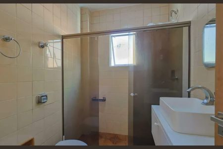 Apartamento para alugar com 70m², 2 quartos e 1 vaga
