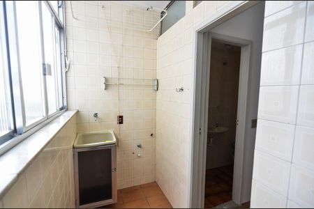 Apartamento à venda com 60m², 2 quartos e 1 vaga Apartamento à venda com 60m², 2 quartos e 1 vagaÁrea de Serviço