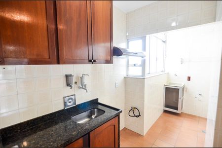 Apartamento à venda com 60m², 2 quartos e 1 vaga Apartamento à venda com 60m², 2 quartos e 1 vagaCozinha