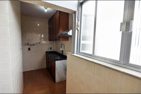 Apartamento à venda com 60m², 2 quartos e 1 vaga Apartamento à venda com 60m², 2 quartos e 1 vagaÁrea de Serviço