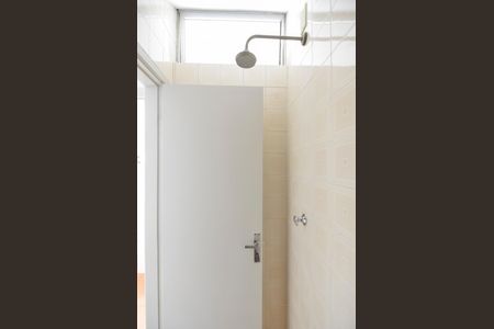 Apartamento à venda com 60m², 2 quartos e 1 vaga Apartamento à venda com 60m², 2 quartos e 1 vagaBanheiro de Serviço