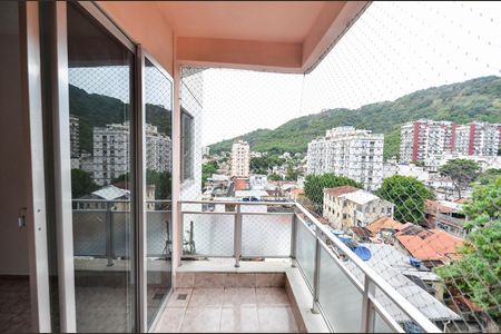 Apartamento à venda com 60m², 2 quartos e 1 vaga Apartamento à venda com 60m², 2 quartos e 1 vagaSala