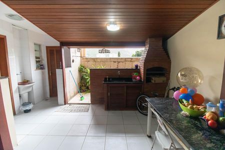 Apartamento para alugar com 100m², 2 quartos e 1 vaga Apartamento para alugar com 100m², 2 quartos e 1 vagaÁrea gourmet