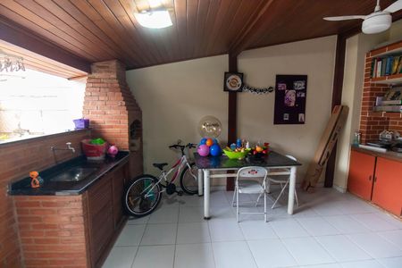 Apartamento para alugar com 100m², 2 quartos e 1 vaga Apartamento para alugar com 100m², 2 quartos e 1 vagaÁrea gourmet