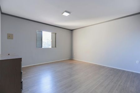 Suíte de casa para alugar com 3 quartos, 190m² em Jardim Vista Alegre, São Paulo