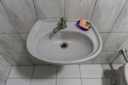 Casa para alugar com 190m², 3 quartos e sem vagaBanheiro social