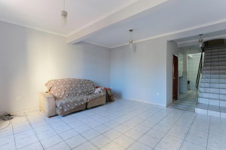 Sala de casa para alugar com 3 quartos, 190m² em Jardim Vista Alegre, São Paulo
