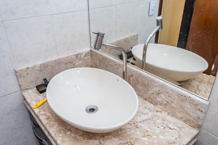 Casa para alugar com 140m², 3 quartos e 5 vagasBanheiro suite