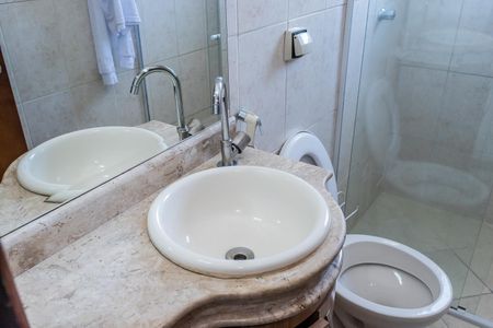 Casa para alugar com 140m², 3 quartos e 5 vagasBanheiro