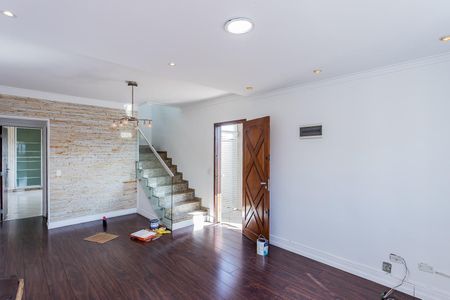 Casa para alugar com 140m², 3 quartos e 5 vagasSala