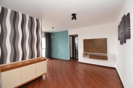 Sala de apartamento para alugar com 2 quartos, 64m² em Cabral, Curitiba