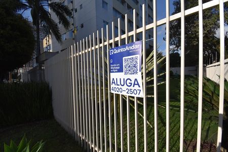 Apartamento para alugar com 64m², 2 quartos e 1 vagaPlaca