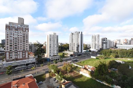 Vista da varanda de apartamento para alugar com 2 quartos, 64m² em Cabral, Curitiba