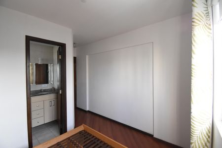 Apartamento para alugar com 64m², 2 quartos e 1 vagaSuíte