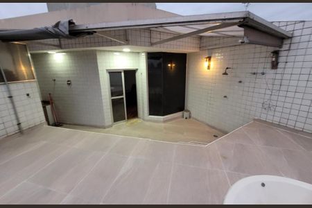 Apartamento para alugar com 147m², 3 quartos e 2 vagas Apartamento para alugar com 147m², 3 quartos e 2 vagasÁrea externa