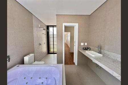 Casa de condomínio à venda com 524m², 4 quartos e 3 vagas