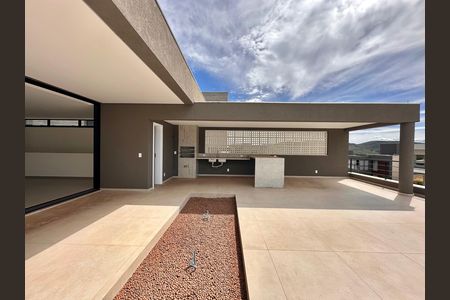 Casa de condomínio à venda com 524m², 4 quartos e 3 vagas