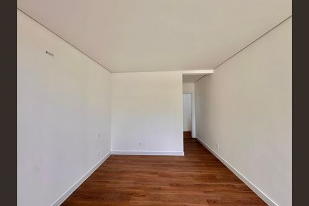 Casa de condomínio à venda com 524m², 4 quartos e 3 vagas