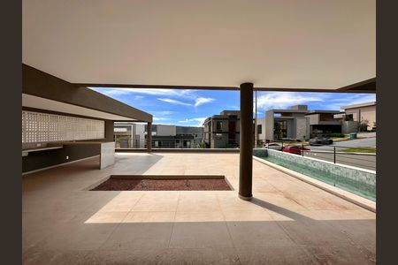 Casa de condomínio à venda com 524m², 4 quartos e 3 vagas